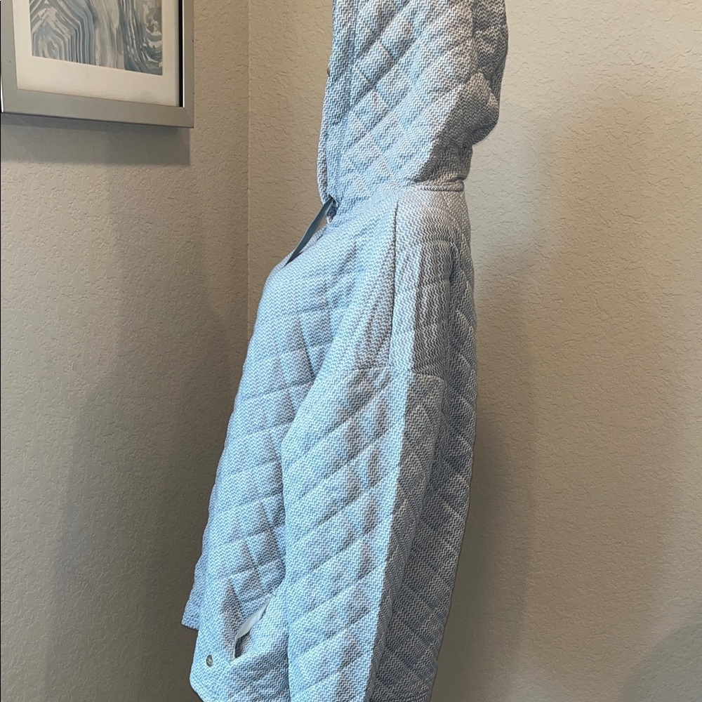 NWT Jones New York, lt blue Quilted Hoodie w/ pockets - Picture 4 of 6